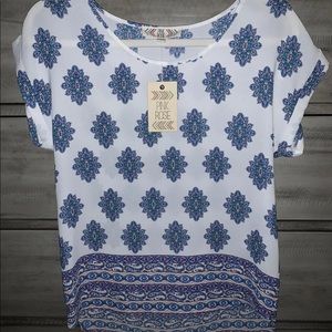 Womens short sleeve blouse